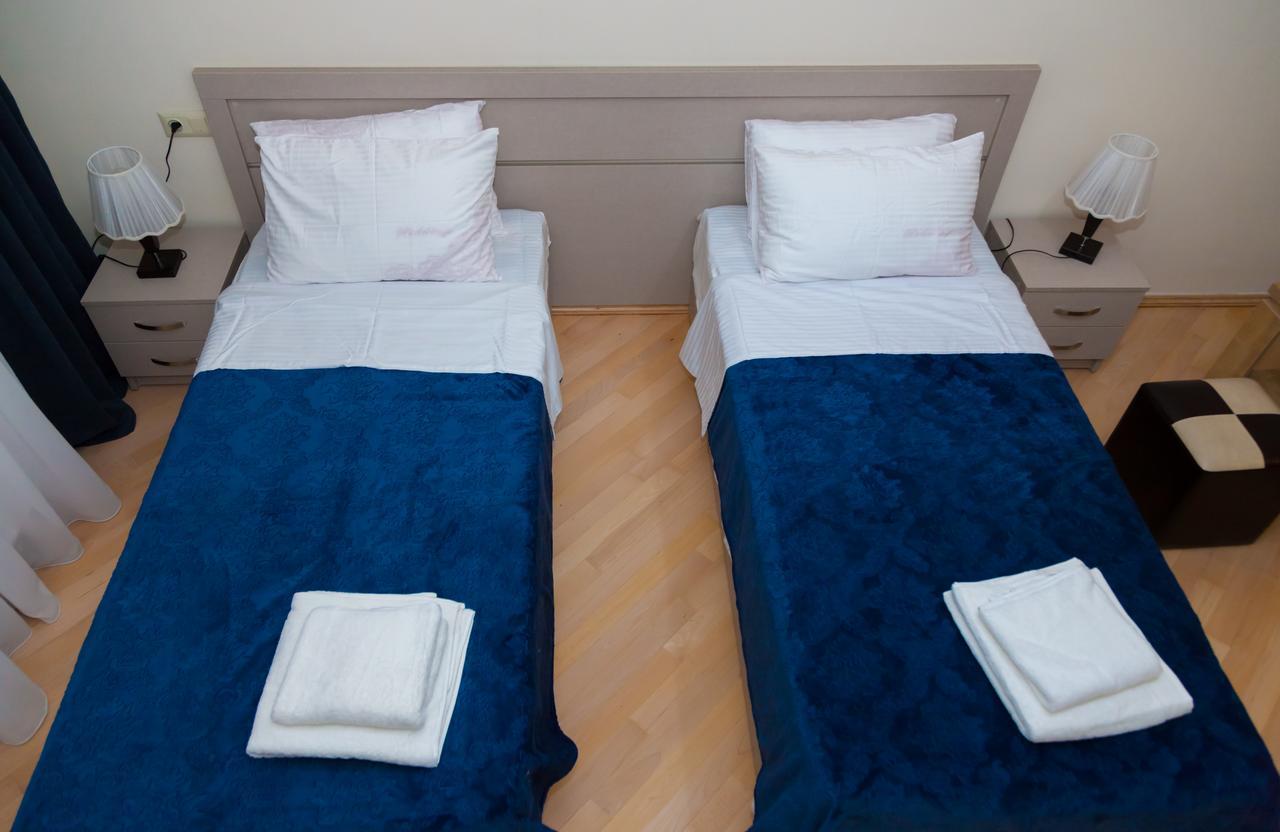 Holiday Rooms 第比利斯 外观 照片